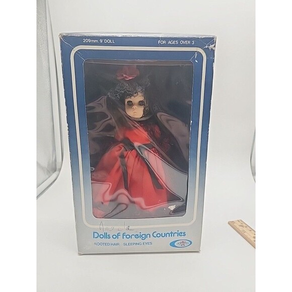 Dolls Of Foreign Countries Spain Rooted Hair Sleeping Eyes Vinyl Head & Arms... - Picture 7 of 7